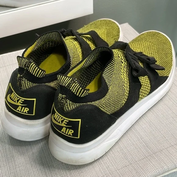 Nike Men's Air Sockracer Flyknit Running Shoes Size 10.5 Yellow Strike - Picture 2 of 9